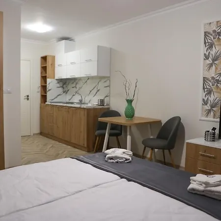 Valencia Gardens Luxury *