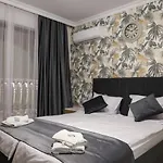 Valencia Gardens Luxury شقة