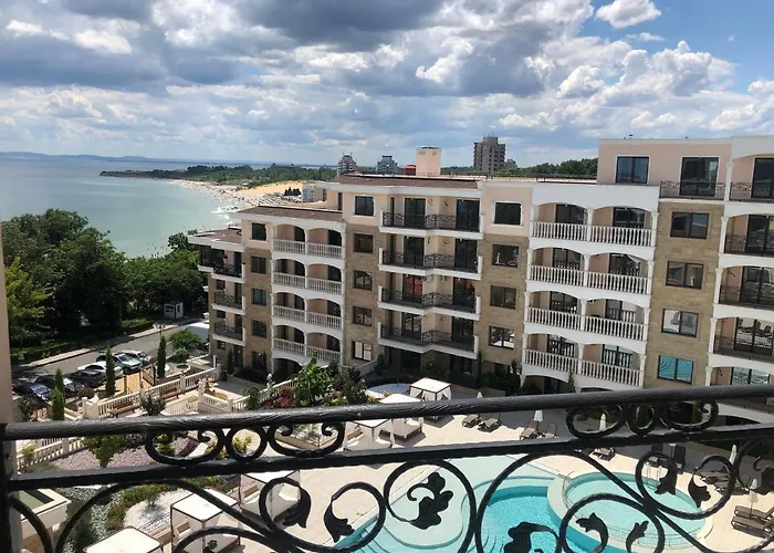 Valencia Gardens Luxury * Nessebar