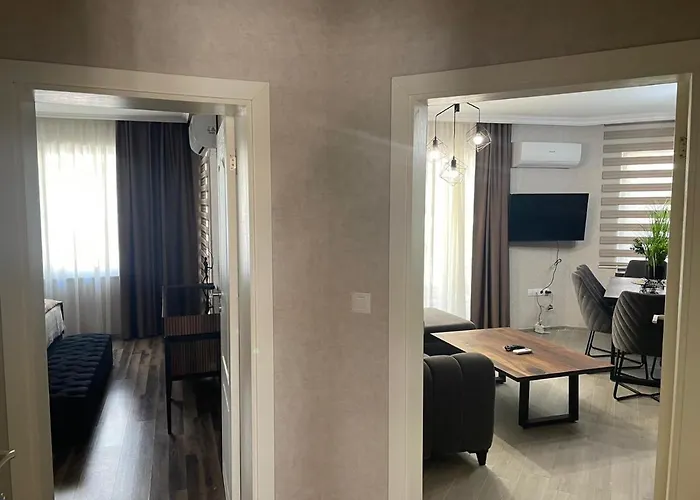 아파트 Valencia Gardens Luxury 네세부르